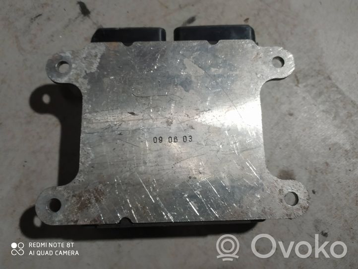 Opel Vectra C Polttoaineen ruiskutuksen ohjainlaite/moduuli 8972586910