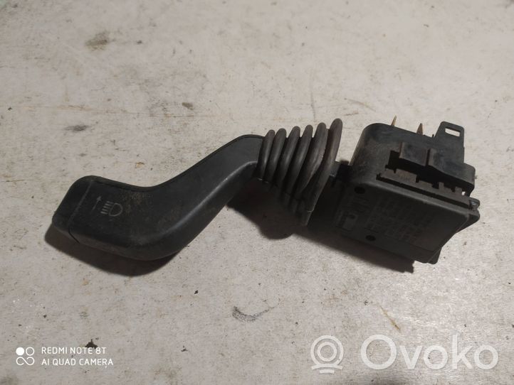 Opel Vectra B Manetka / Przełącznik kierunkowskazów 90228194