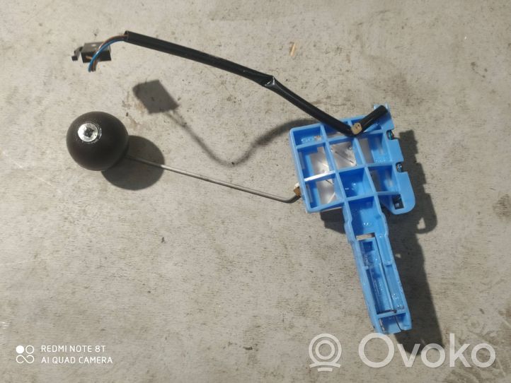 Volkswagen Touareg II Sensore di livello del carburante 7P0919673A