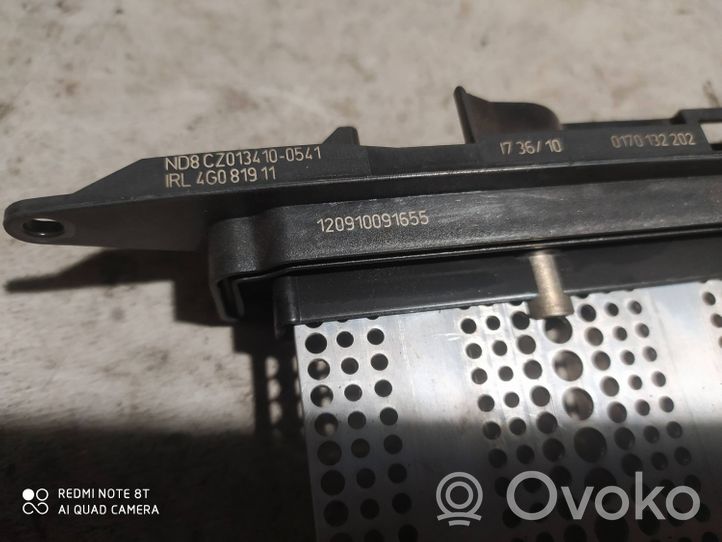 Audi A7 S7 4G Elektrinis salono pečiuko radiatorius 4G0819111