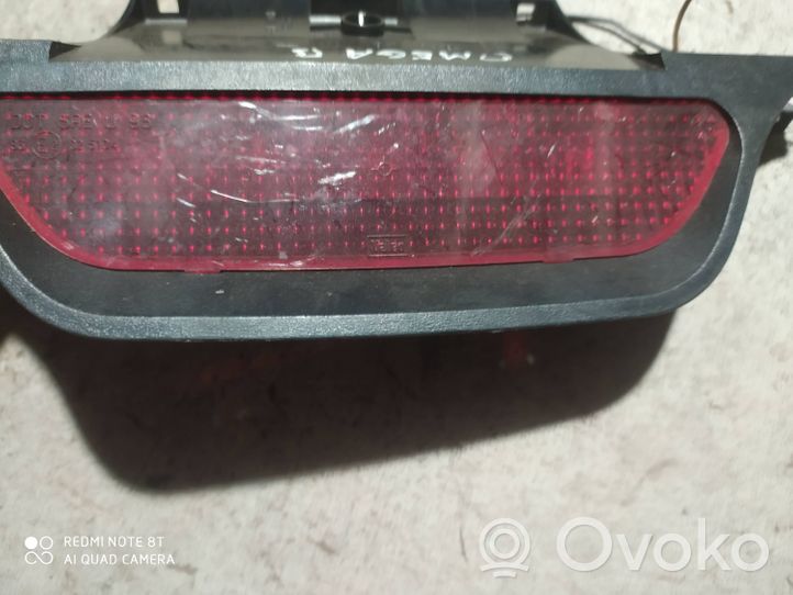 Opel Omega B2 Papildomas stop žibintas 90457849