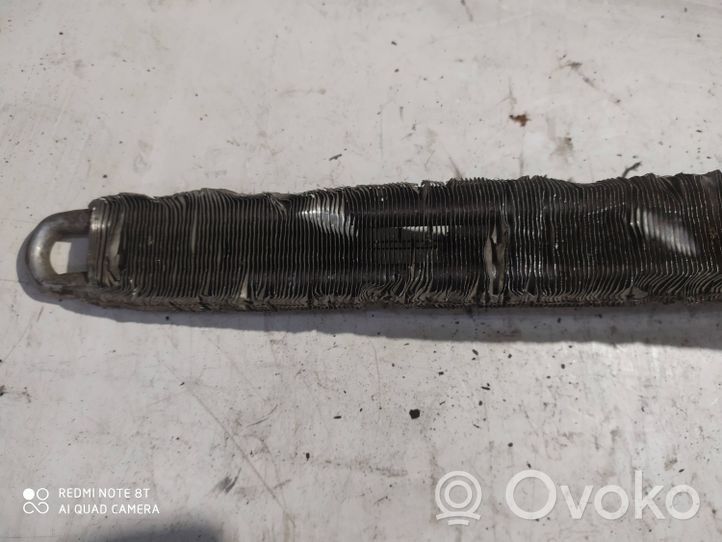 Volkswagen Touareg II Power steering radiator 7P0422885B