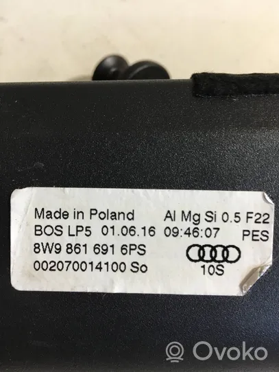 Audi A4 S4 B9 Roleta bagażnika 8W9861691