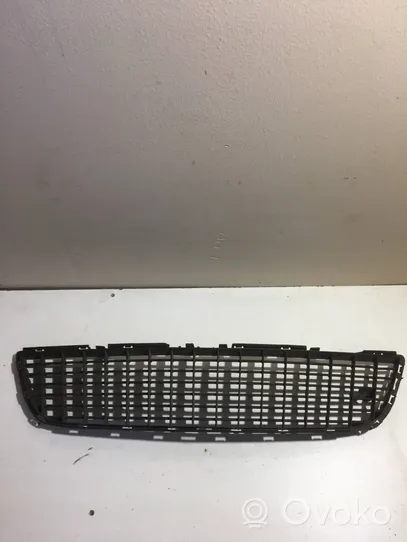 Opel Vectra C Grille inférieure de pare-chocs avant 13182906