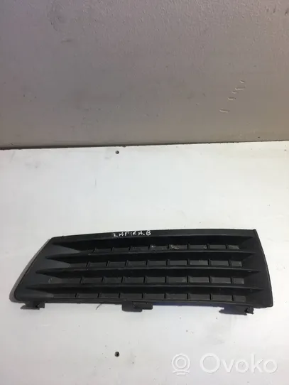 Opel Zafira B Front bumper lower grill 13124987