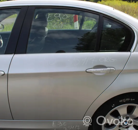 BMW M5 Portiera anteriore 