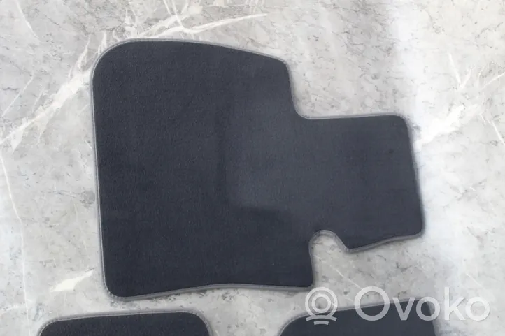 BMW X2 F39 Front floor mat 7450119