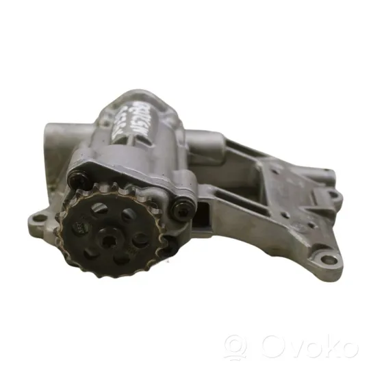 BMW X5 E53 Oil pump 2247212