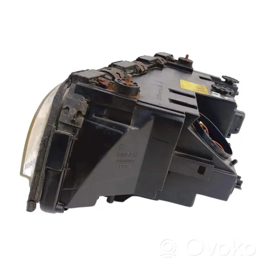 BMW 7 E38 Lampa przednia 8376390