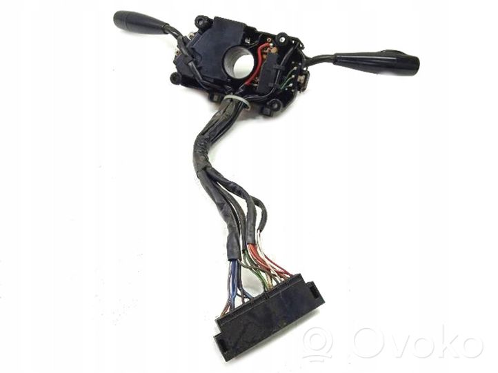 Toyota Corolla E100 Interruptor/palanca de limpiador de luz de giro C14CV318