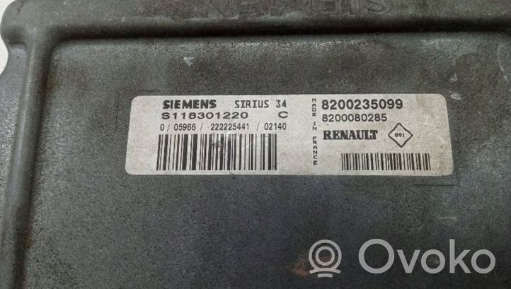 Renault Kangoo I Calculateur moteur ECU S118301220