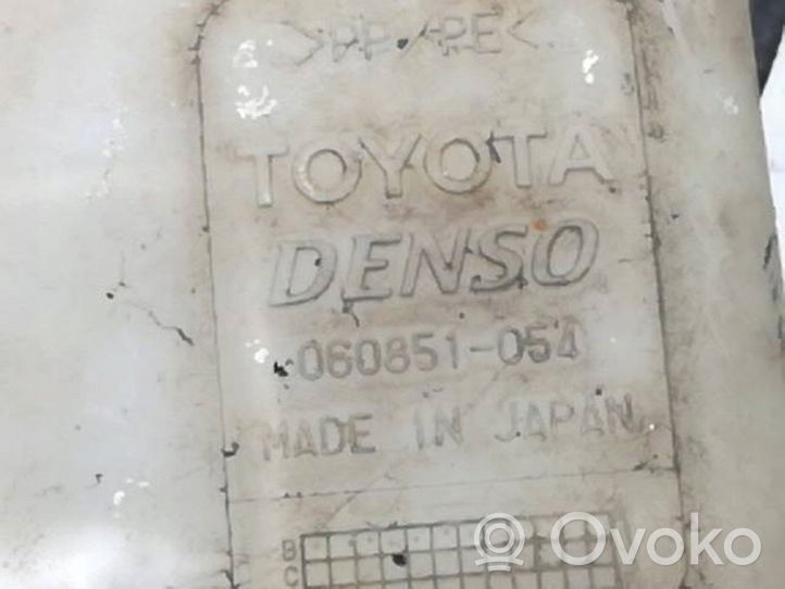 Toyota Corolla Verso E121 Jäähdytysnesteen paisuntasäiliö 8533044010