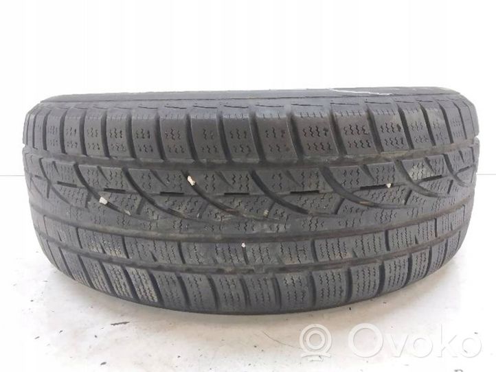 BMW 3 E46 R16 winter tire HANKOOK