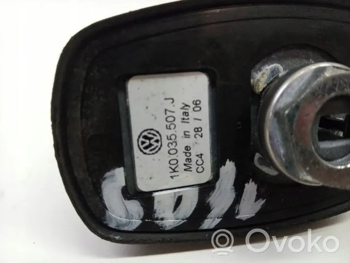 Volkswagen PASSAT B6 Antena de radio 1K0035507J