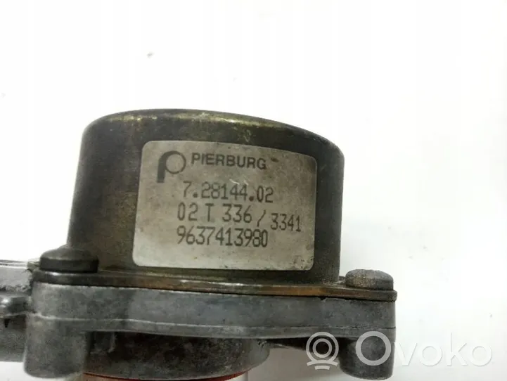 Citroen C3 Pompa podciśnienia / Vacum 9637413980