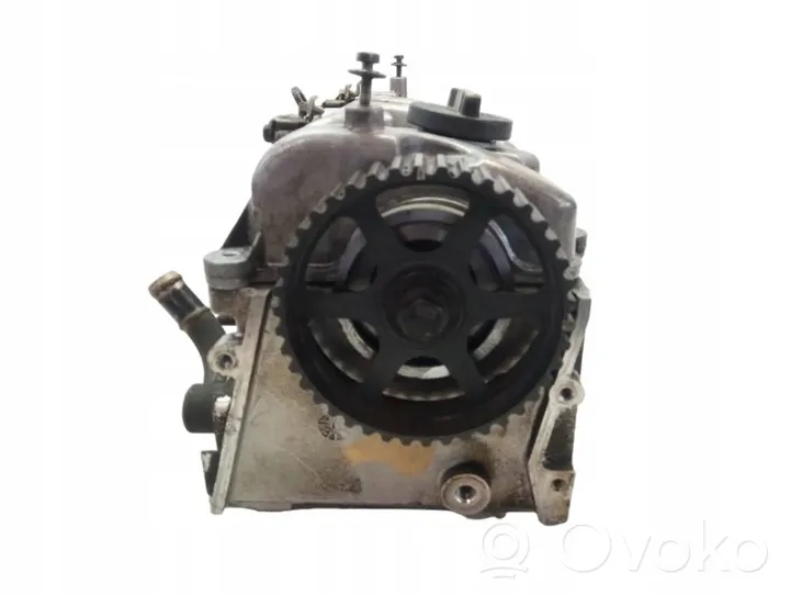 Hyundai Elantra Culasse moteur L0350046L