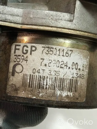 Opel Corsa C Pompa podciśnienia / Vacum 73501167