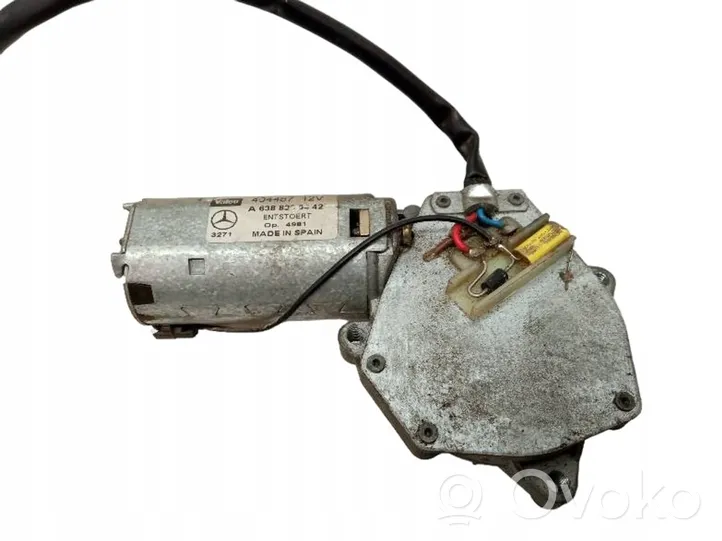 Mercedes-Benz Vito Viano W638 Rear window wiper motor 6388200442