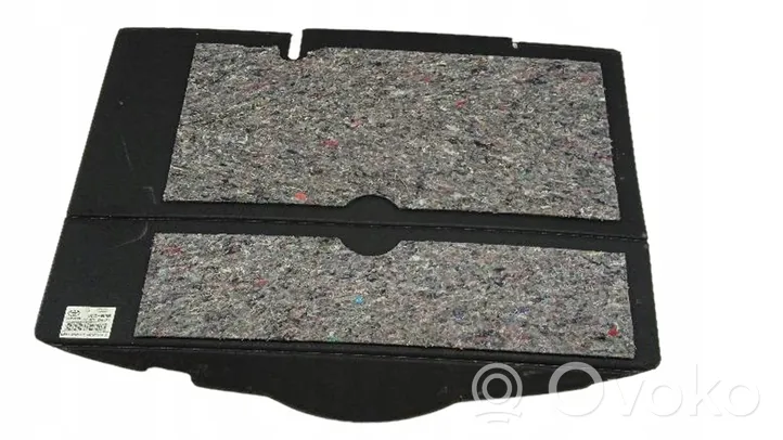 Toyota Yaris Trunk/boot floor carpet liner 