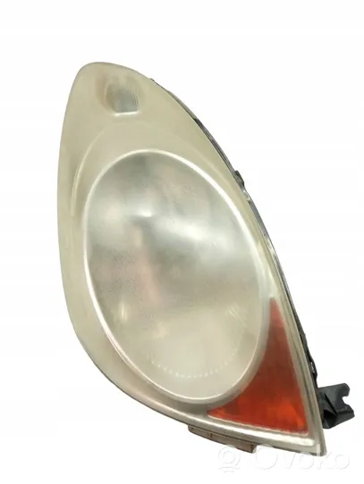 Nissan Note (E11) Lampa przednia 