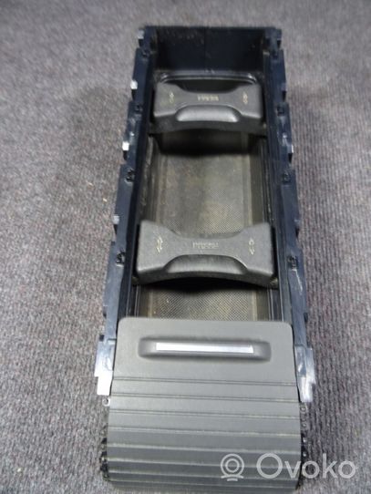 Ford Focus Center console 