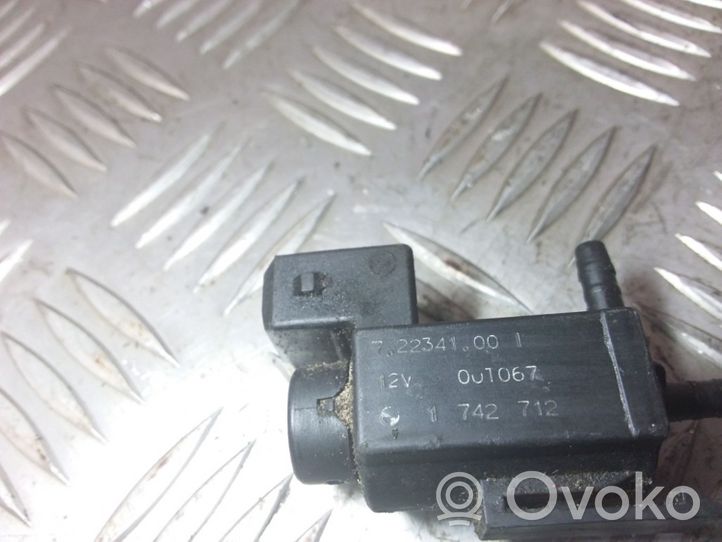 BMW 3 E46 Electrovanne Soupape de Sûreté / Dépression 722341001