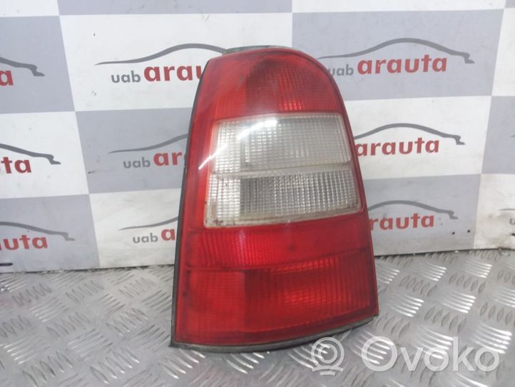 Opel Vectra B Luci posteriori 90585001