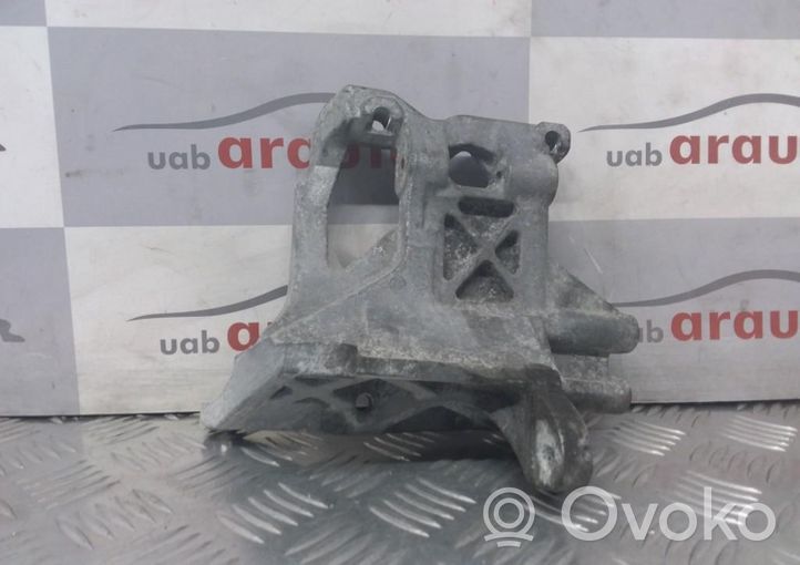 Subaru Legacy A/C-kompressorin kannatin 5370035300