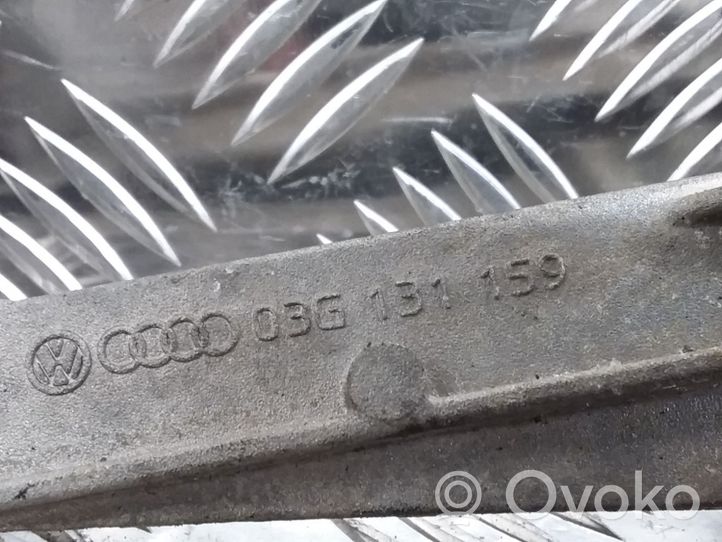 Audi A3 S3 8P Supporto della valvola di raffreddamento EGR 03G131159