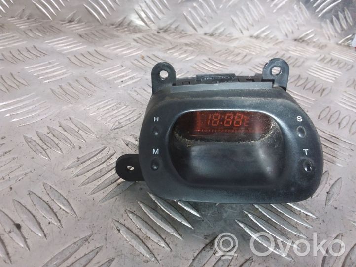 Daewoo Leganza Clock 