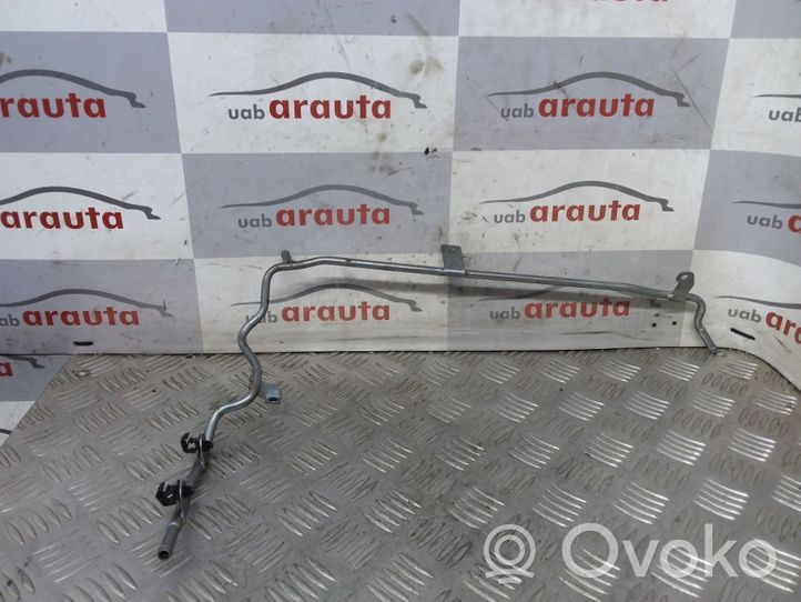 Audi Q3 8U Fuel return line/hose 06J121075F