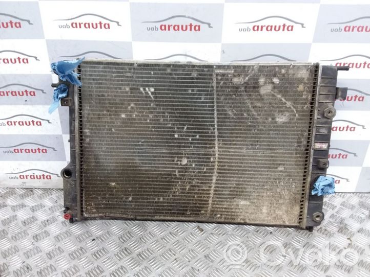 Opel Omega B1 Radiatore di raffreddamento 52463046