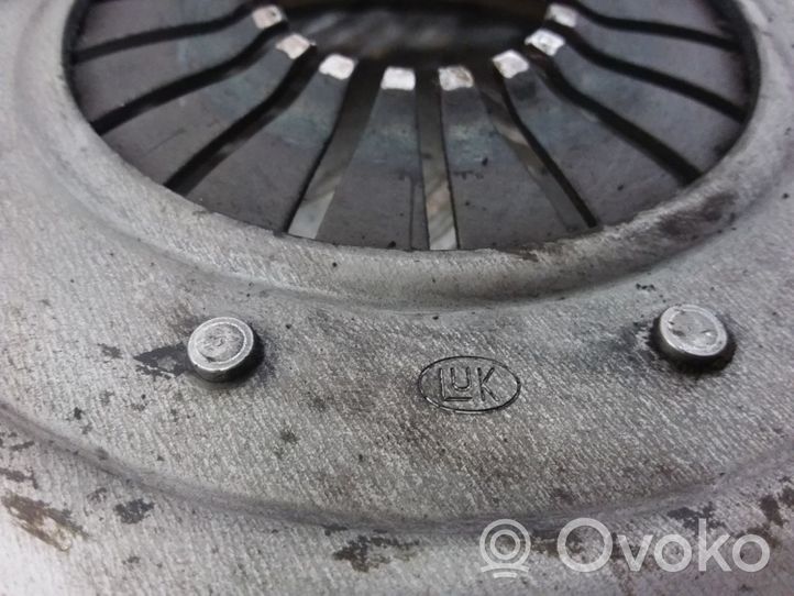 Audi 100 200 5000 C3 Pressure plate 121000242