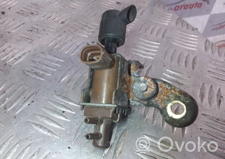 Toyota Avensis T220 Turboahtimen magneettiventtiili 1397000600