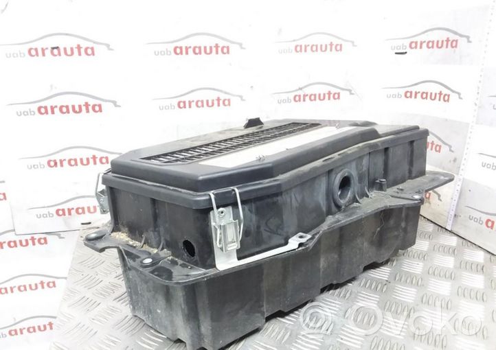 Volkswagen Touareg I Support boîte de batterie 7L0801283D