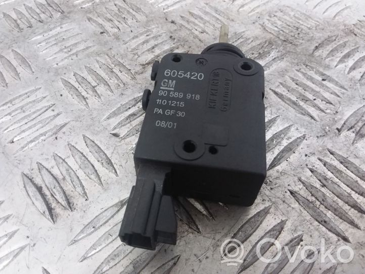 Opel Astra G Serratura del tappo del serbatoio del carburante 90589918