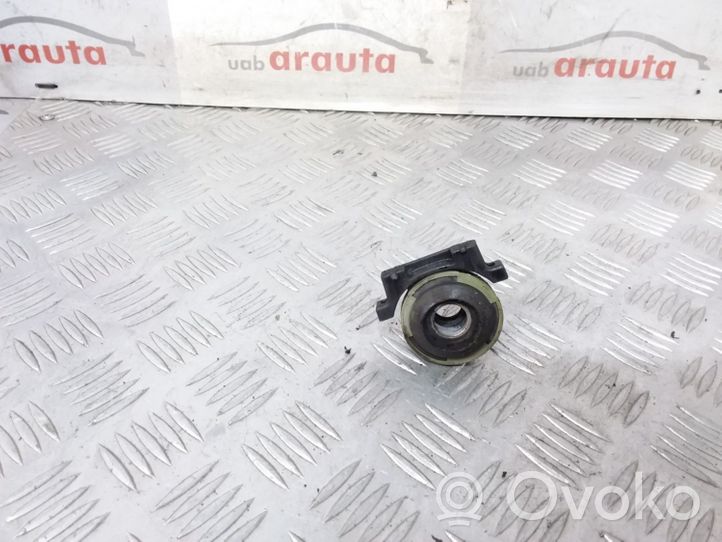 Volkswagen Touareg I Fixation de radiateur 7L0805517