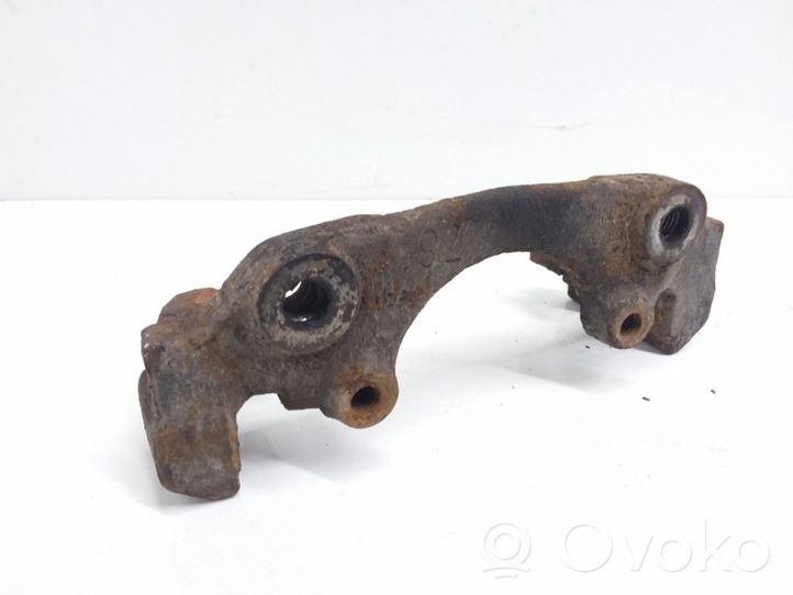 BMW 5 E28 Supporto della pinza del freno anteriore 