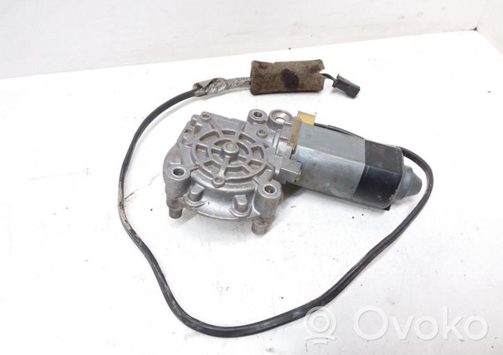 Audi A6 S6 C4 4A Moteur de lève-vitre de porte avant 0531826001