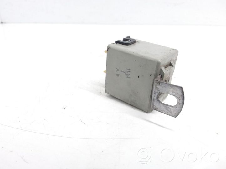 Opel Monterey Other relay 0689000040