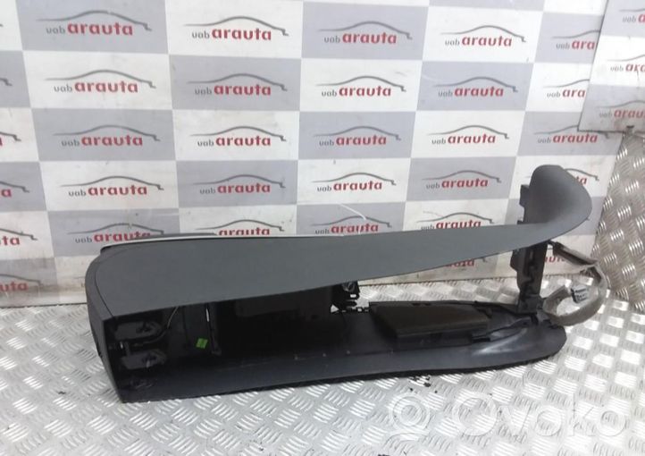 Volvo C30 Console centrale 1373510