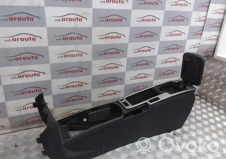 Volvo C30 Console centrale 1373510