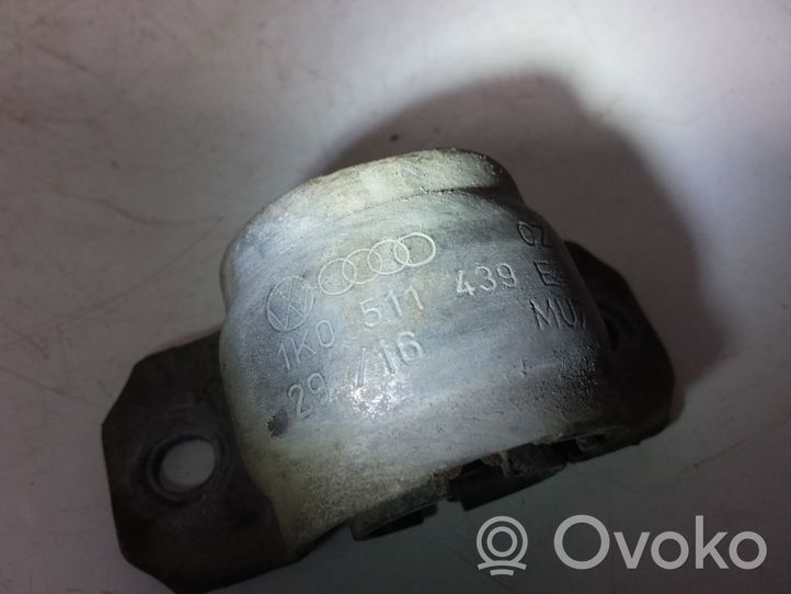 Audi Q5 SQ5 Kallistuksenvakaajan holkkikiinnike takana 1K0511439E