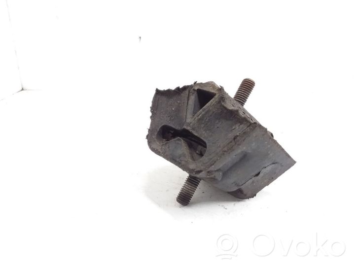 Audi 80 90 B3 Support de moteur, coussinet 823199381C