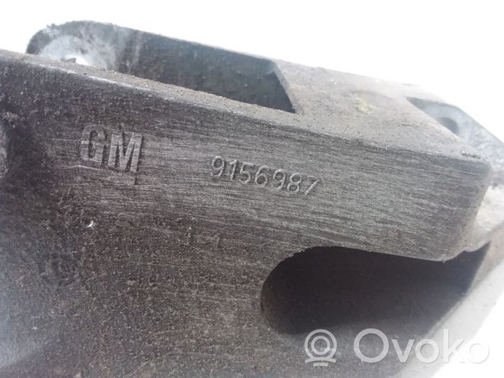 Opel Signum Gearbox mounting bracket 9156987