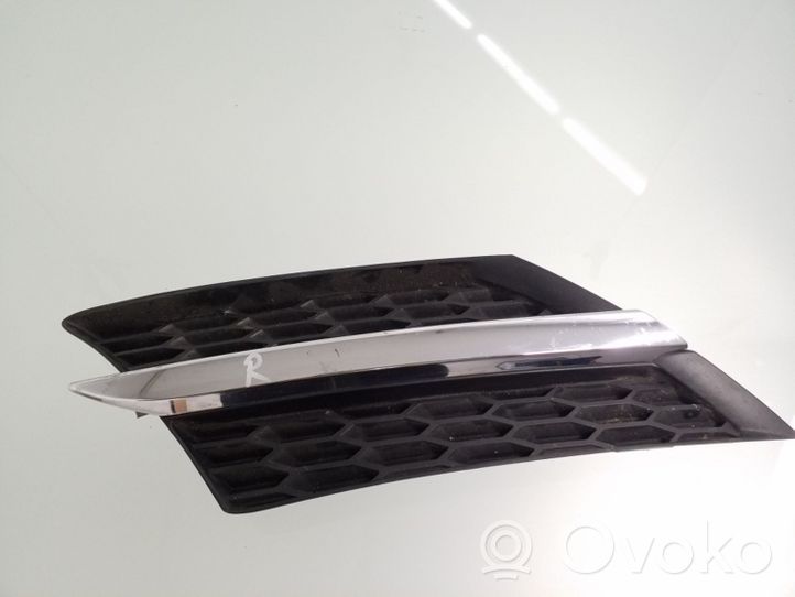 Toyota RAV 4 (XA40) Maskownica / Grill / Atrapa górna chłodnicy 5310542010