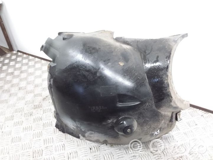 Mercedes-Benz CLK A209 C209 Rivestimento paraspruzzi passaruota anteriore A2098840522