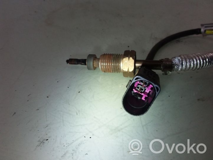 Skoda Fabia Mk3 (NJ) Sensore di temperatura dei gas di scarico 04L906088CQ