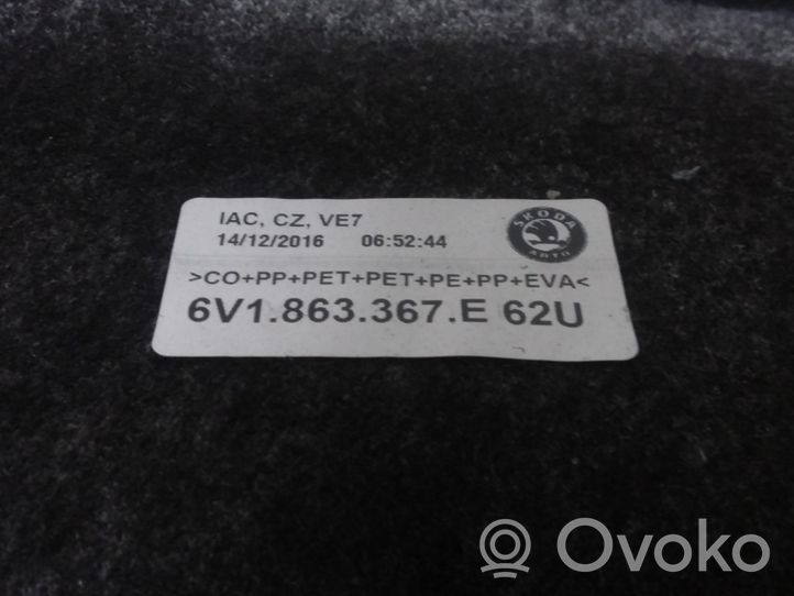 Skoda Fabia Mk3 (NJ) Tapis de sol / moquette de cabine avant 6V1863367E62U