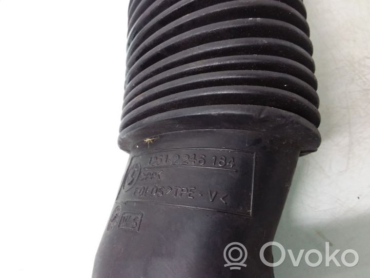 BMW 5 E39 Część rury dolotu powietrza 2246184